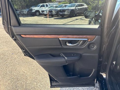 Used 2022 Honda CR-V Touring image 17