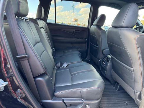 Used 2022 Honda Pilot TrailSport image 10