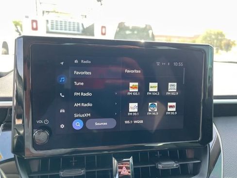 Used 2025 Toyota Corolla LE FWD image 25