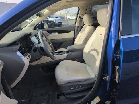 Certified 2023 Cadillac XT6 Premium Luxury w/ Technology Package image 18