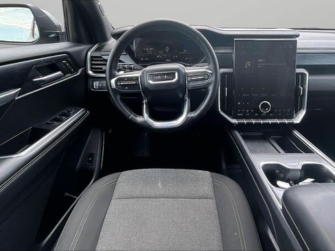 Used 2025 GMC Acadia Elevation FWD image 5