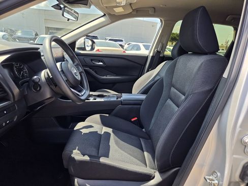 Used 2024 Nissan Rogue SV FWD image 26