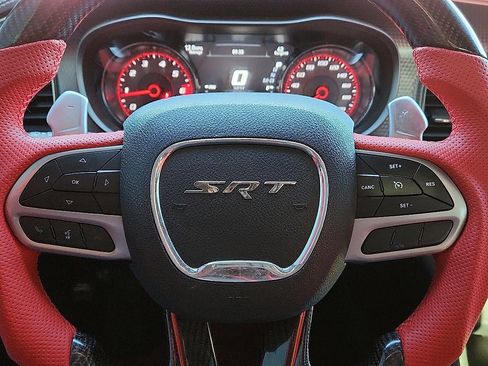 Used 2022 Dodge Charger SRT Hellcat w/ Harman/Kardon Audio Group image 11