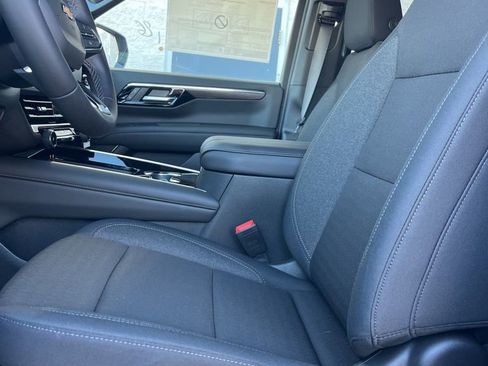 New 2026 Chevrolet Suburban LS w/ LPO, Dark Essentials Package image 9