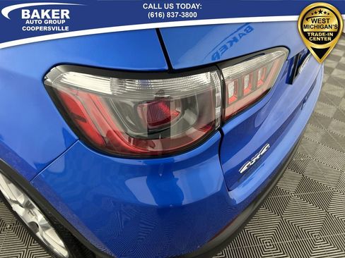 Used 2024 Jeep Compass Latitude image 35