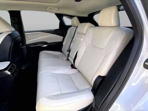 Used 2023 Lexus RX 350 w/ Cold Area Package AWD/4WD image 18
