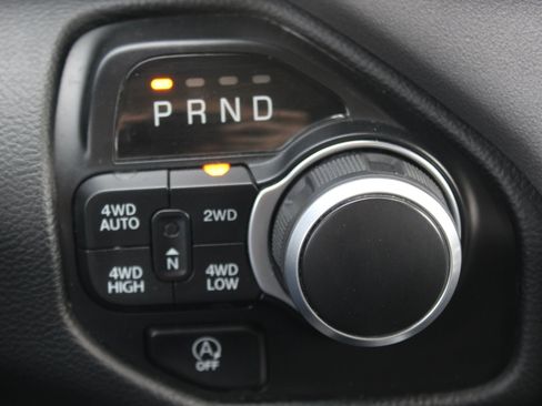 Used 2021 RAM 1500 Big Horn AWD/4WD image 13