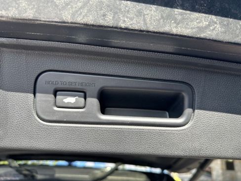 Used 2024 Honda Pilot EX-L image 15