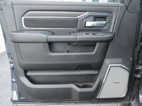 Used 2025 RAM 2500 Laramie image 12