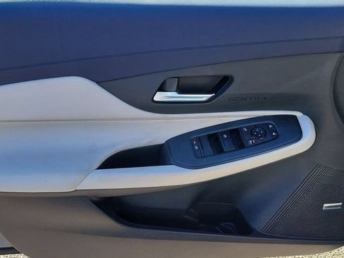 New 2026 Nissan Sentra SL w/ Floor Mat Package FWD image 5