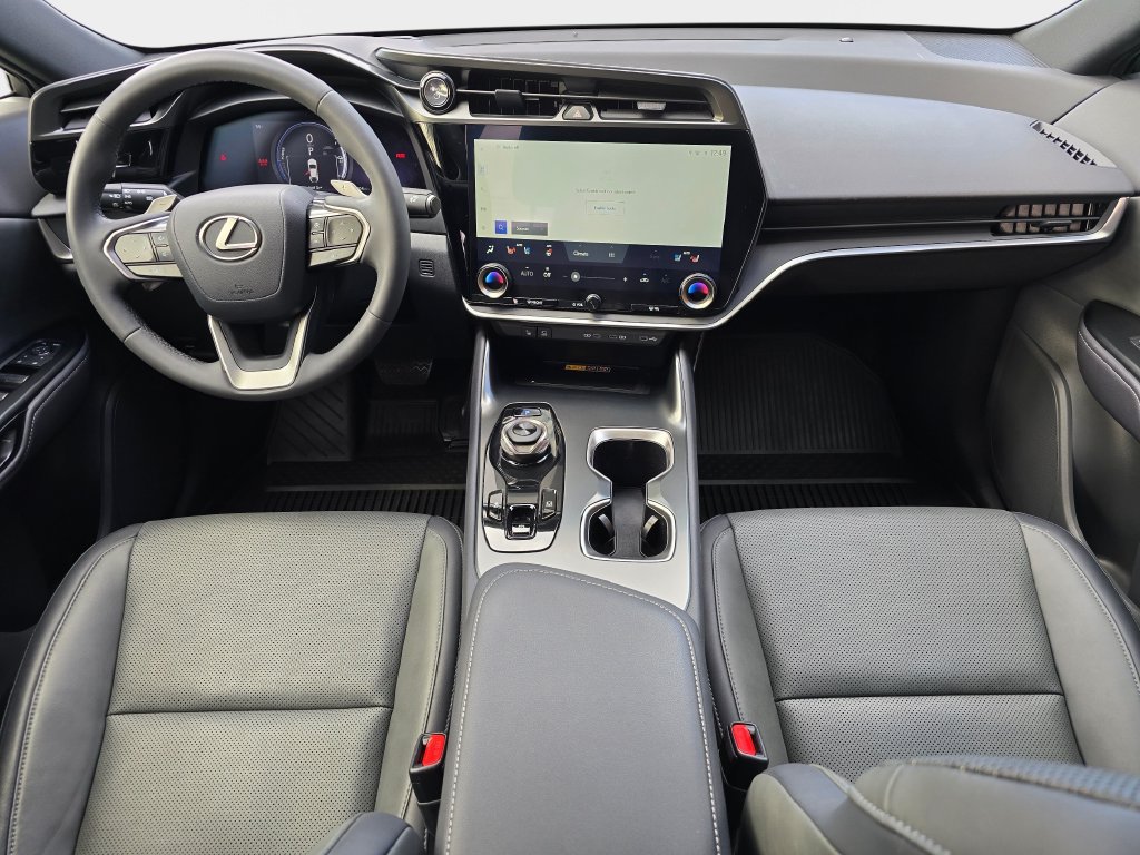 Certified 2023 Lexus RZ 450e Premium w/ Technology Package AWD/4WD image 9