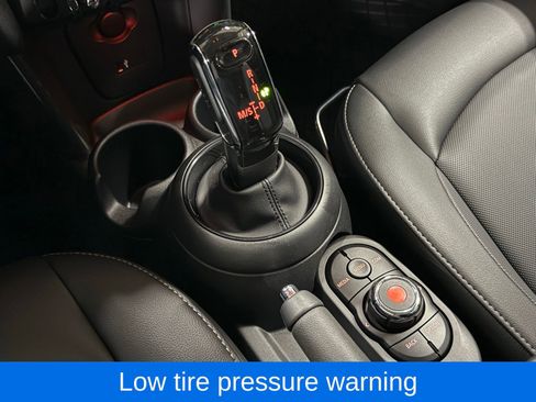 Used 2020 MINI Cooper 2-Door Hardtop image 21