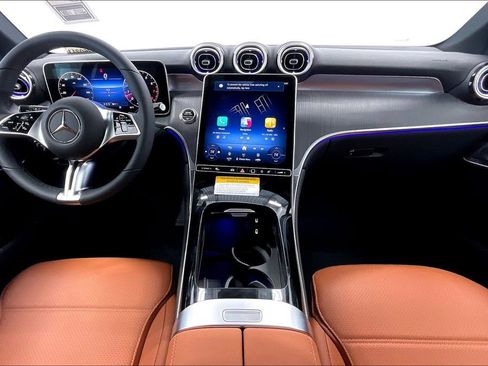 New 2026 Mercedes-Benz GLC 300 image 5