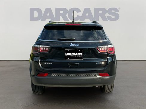 Used 2020 Jeep Compass Latitude w/ Cold Weather Group AWD/4WD image 6