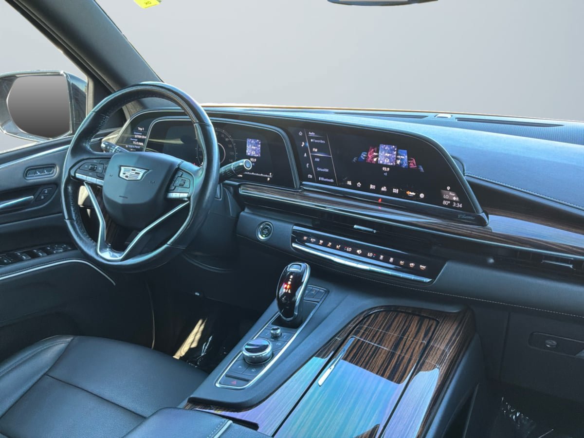 Used 2021 Cadillac Escalade ESV Luxury RWD image 14