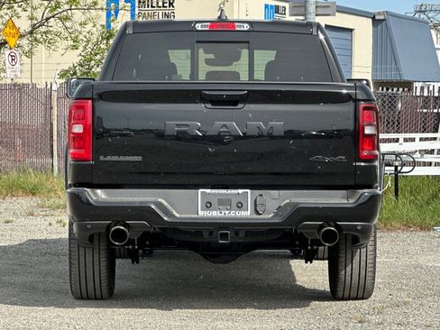 New 2026 RAM 1500 Laramie AWD/4WD image 4