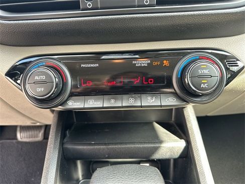 Used 2019 Kia Forte LXS image 16