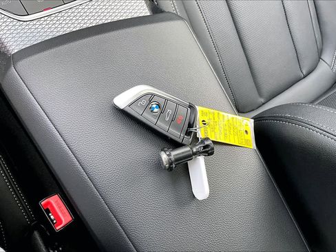 Certified 2025 BMW M340i Sedan image 15