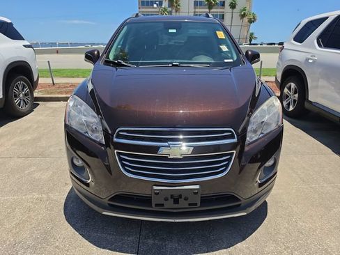 Used 2016 Chevrolet Trax LTZ FWD image 2