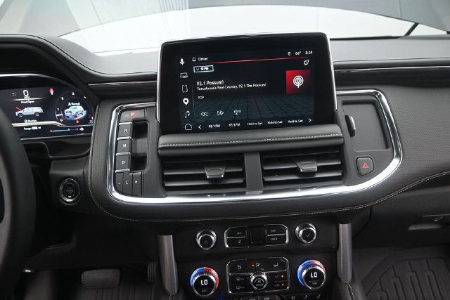 Used 2023 GMC Yukon XL SLT w/ SLT Premium Package RWD image 6