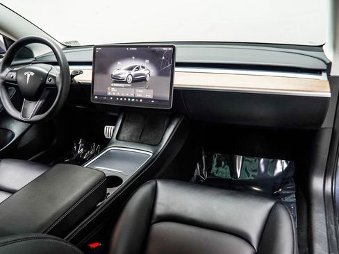 Used 2023 Tesla Model 3 Performance image 13