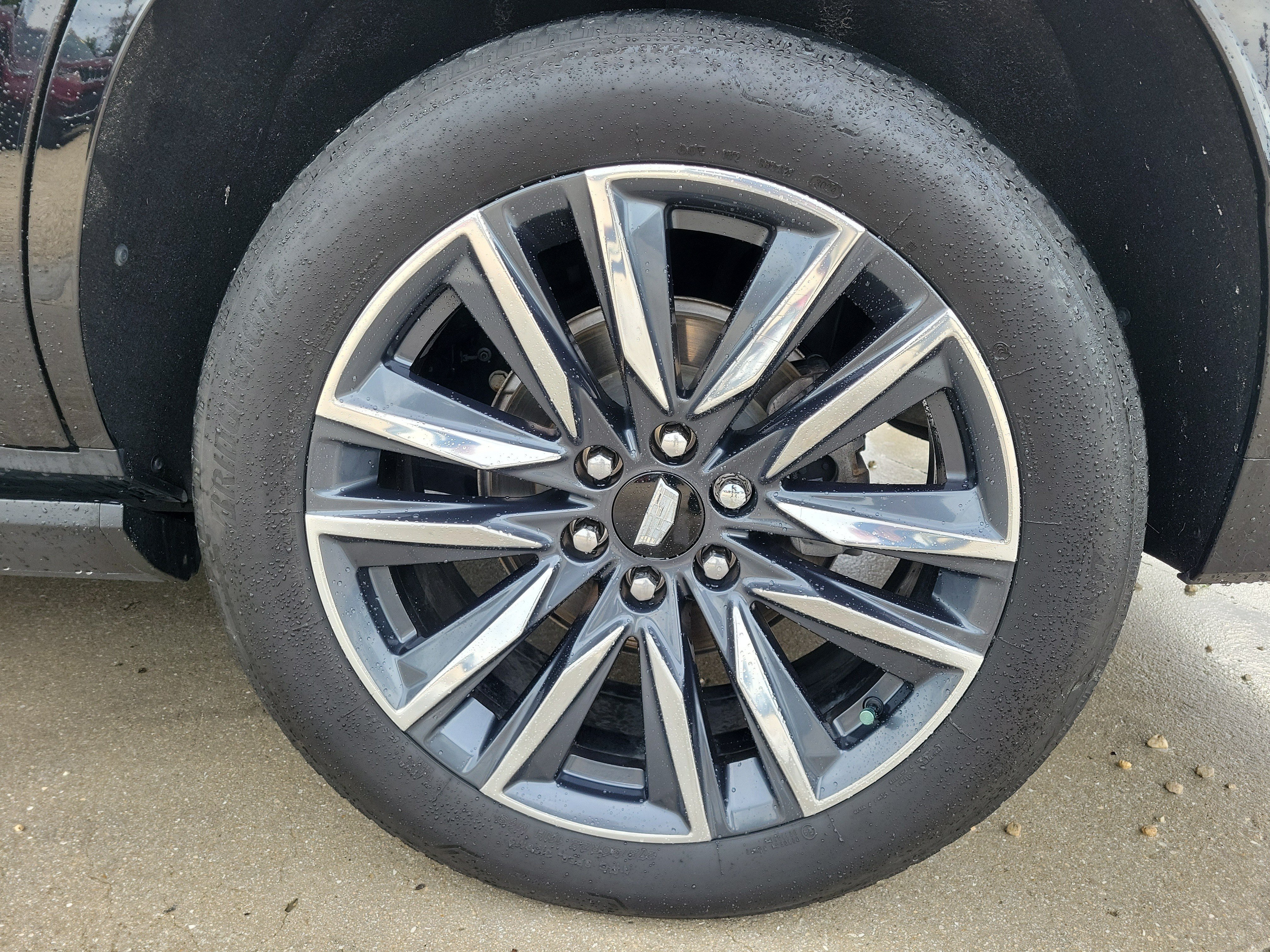 Used 2023 Cadillac Escalade Sport Platinum AWD/4WD image 7