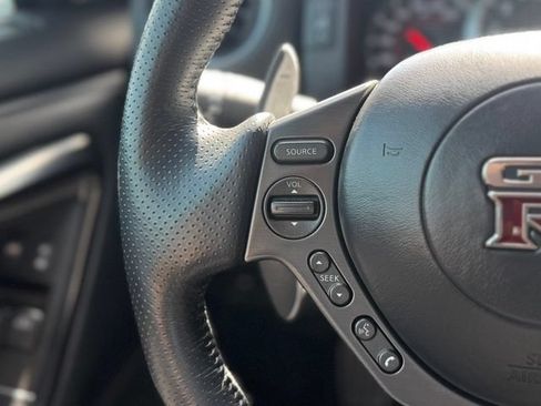Used 2014 Nissan GT-R Track Edition AWD/4WD image 19