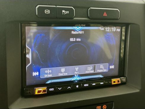Used 2019 Ford F550 4x4 SuperCab Super Duty image 17