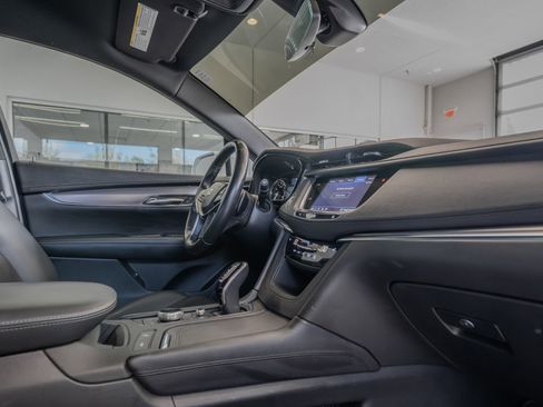 Used 2020 Cadillac XT5 Luxury FWD image 17