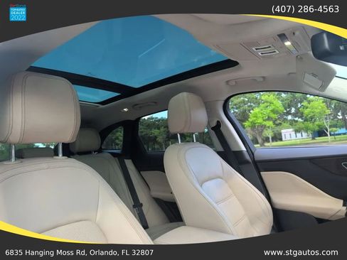 Used 2017 Jaguar F-PACE Prestige AWD/4WD image 31