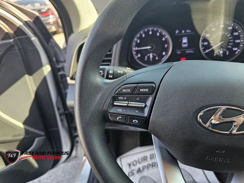 Used 2020 Hyundai Elantra SE w/ Cargo Package (C1) FWD image 18
