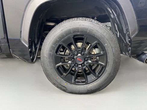 Used 2023 Toyota Tundra SR5 image 10