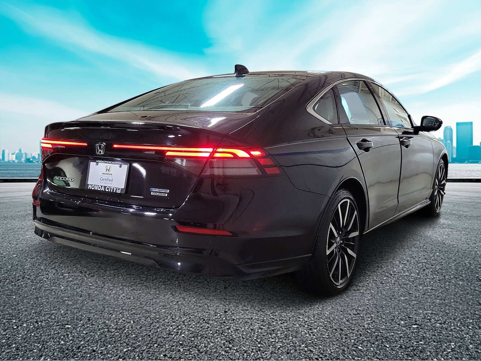 Used 2024 Honda Accord Touring image 4