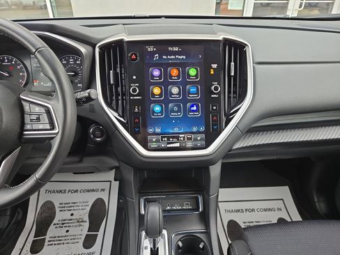 Used 2025 Subaru Ascent Premium image 23