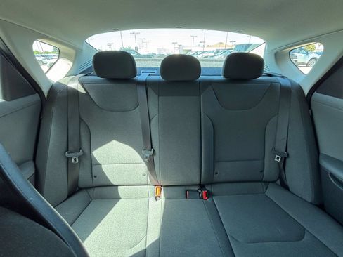 Used 2025 Kia K4 FWD image 38
