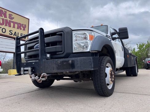 Used 2015 Ford F550 4x4 Regular Cab Super Duty image 1
