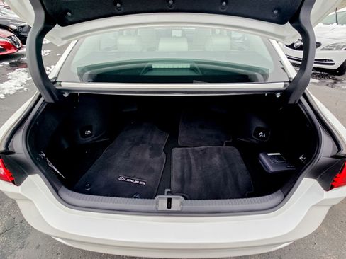 Used 2023 Lexus ES 350 w/ Premium Package image 49