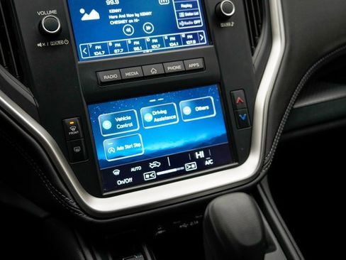 Used 2022 Subaru Legacy image 21