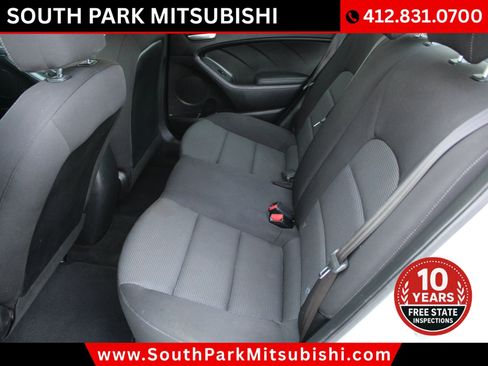 Used 2018 Kia Forte LX image 15