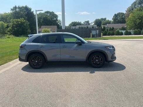 Used 2026 Honda HR-V Sport image 2