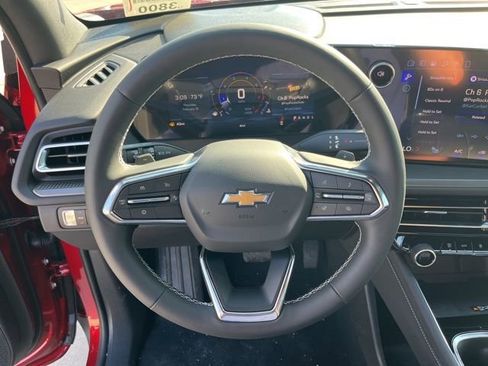 New 2026 Chevrolet Traverse LT w/ Driver Confidence Package image 18