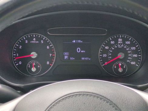 Used 2020 Kia Sorento S FWD image 15