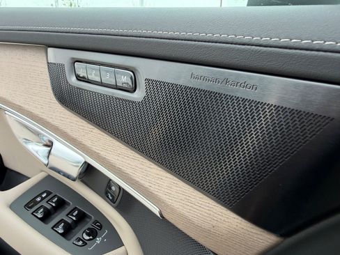 New 2026 Volvo XC90 B5 Ultra AWD/4WD image 19