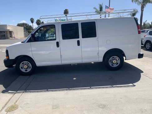 Used 2007 Chevrolet Express 2500 w/ Power and Light Package RWD image 5