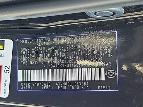 Used 2025 Toyota Camry SE FWD image 38