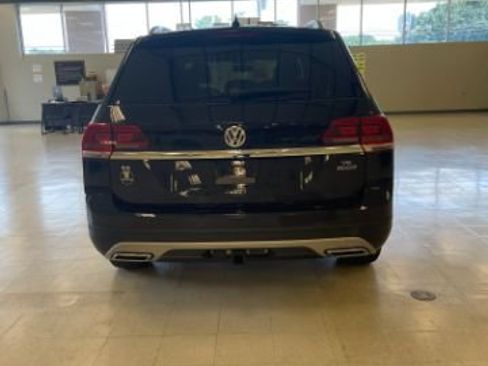 Used 2018 Volkswagen Atlas SE AWD/4WD image 5