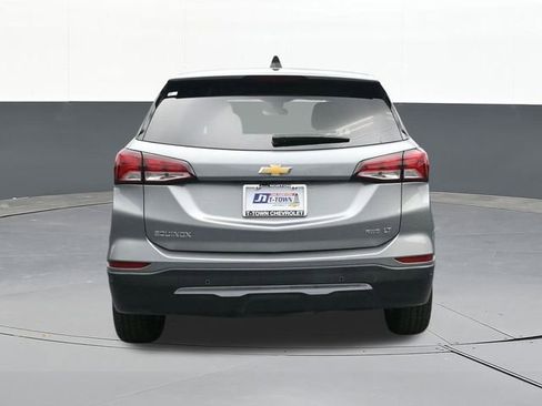 Used 2024 Chevrolet Equinox LT image 11