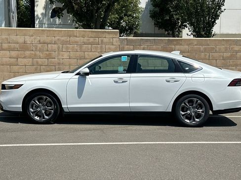 Used 2023 Honda Accord EX-L image 7