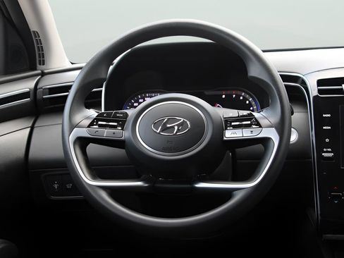 Used 2024 Hyundai Tucson SEL image 16