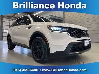 Used 2021 Kia Sorento S w/ Panoramic Sunroof Package